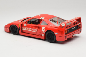 Ferrari F40 #6 V. Colombo L'Indipendente Rouge 1987 Bburago 1:18 3032-L1 Métal — image 7 sur 8