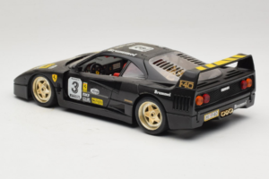 Ferrari F40 Magneti Marelli #3 Noir Bburago 1:18 3022-B1 Métal — image 7 sur 8