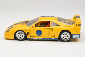 Ferrari F40 #1 Jaune Bauer Edition Limitée 100 pièces Bburago 1:18 BSR001 Métal — image 4 sur 8