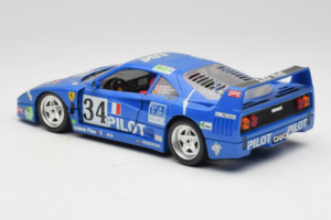 Ferrari F40 #34 M. Ferte / Thavenin / Palau Pilot Bleu 1987 Bburago 1:18 3032-B1 Métal — image 7 sur 8