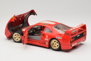 Ferrari F40 Pirelli Agip #1 Ferrari Club Italia Rouge Bburago 1:18 3032-P2 Métal — image 5 sur 8