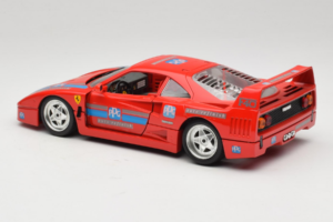 Ferrari F40 PPG Auto Refinish Rouge Bburago 1:18 3332-P1 Métal — image 7 sur 8