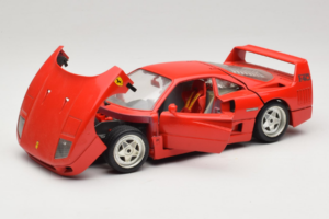 Ferrari F40 Rouge Diamond Edition Bburago 1:18 3022-P1 Métal — image 2 sur 8