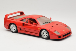 Ferrari F40 Rouge Tonka 1:18 17004 Métal — image 6 sur 8