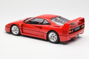 Ferrari F40 Rouge Kyosho 1:18 08416R2 Métal — image 9 sur 10