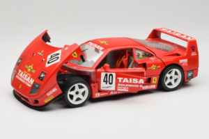 Ferrari F40 #40 T. Ohta / A. Reid Taisan Rouge 1987 Bburago 1:18 3022-T1 Métal — image 2 sur 8
