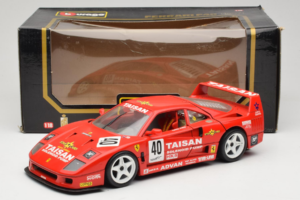 Ferrari F40 #40 T. Ohta / A. Reid Taisan Rouge 1987 Bburago 1:18 3022-T1 Métal — image 8 sur 8