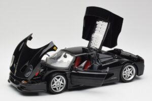 Ferrari F50 Noir Hot Wheels 1:18 23910 Métal — image 2 sur 8