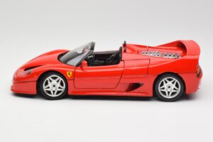 Ferrari F50 Cabriolet Rouge Bburago 1:18 3352 Métal — image 4 sur 8
