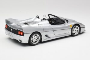 Ferrari F50 Cabriolet Argent Bburago 1:18 3372 Métal — image 3 sur 8