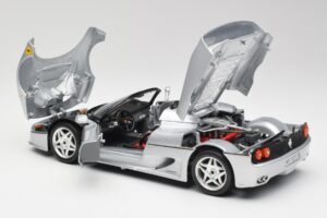 Ferrari F50 Cabriolet Argent Bburago 1:18 3372 Métal — image 5 sur 8