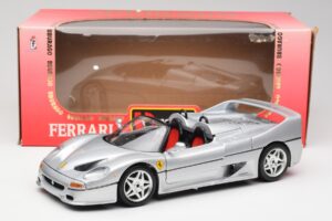 Ferrari F50 Cabriolet Argent Bburago 1:18 3372 Métal — image 8 sur 8
