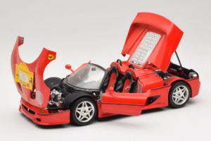 Ferrari F50 Cabriolet 50 Jahre Ferrari 24 Jahre Bburago FMC Rouge Bburago 1:18 3352-P1 Métal — image 2 sur 8