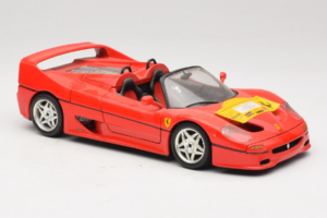 Ferrari F50 Cabriolet 50 Jahre Ferrari 24 Jahre Bburago FMC Rouge Bburago 1:18 3352-P1 Métal — image 6 sur 8