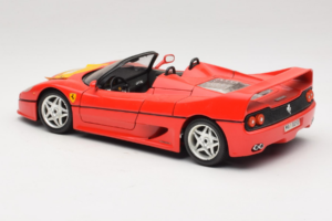 Ferrari F50 Cabriolet 50 Jahre Ferrari 24 Jahre Bburago FMC Rouge Bburago 1:18 3352-P1 Métal — image 7 sur 8