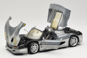 Ferrari F50 Cabriolet Chrome Silver Édition Limitée Hot Wheels 1:18 25741 Métal — image 2 sur 8