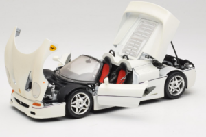 Ferrari F50 Cabriolet Blanc Bburago 1:18 3352-W1 Métal — image 2 sur 8