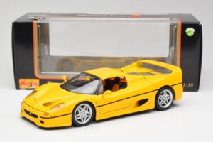 Ferrari F50 Giallo Modena Maisto 1:18 F50001 Métal — image 8 sur 8