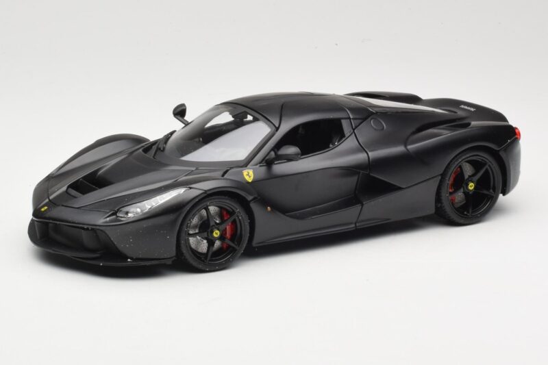 Ferrari LaFerrari F150 Matte Black Bburago 1:18 18-16901BK Métal