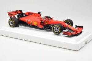 Ferrari SF90 #5 S. Vettel Australian GP 2019 BBR 1:18 BBR191805DIE Résine — image 4 sur 6