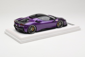 Ferrari SF90 Stradale Novitec Purple Metallic IVY 1:18 REMC021 Résine — image 3 sur 7