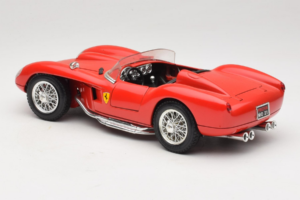 Ferrari 250 Testa Rossa Rouge Bburago 1:18 3007-P2 Métal — image 7 sur 8