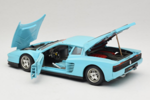 Ferrari Testarossa Borsenmodell 1997 Edition Limitée Bleu Bburago 1:18 B002 Métal — image 5 sur 8