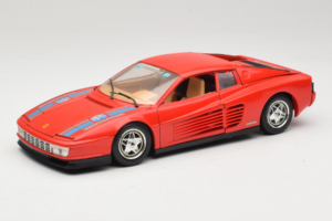 Ferrari Testarossa PPG Auto Refinish Rouge Bburago 1:18 3039-P3 Métal