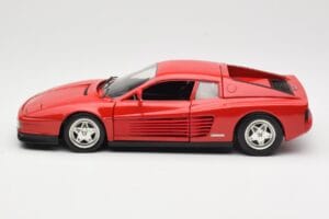 Ferrari Testarossa Rouge Hot Wheels 1:18 23918 Métal — image 4 sur 8