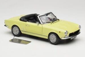 Fiat 124 Spider BS1 Jaune Sun Star 1:18 4921 Métal — image 6 sur 8