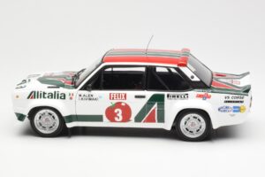 Fiat 131 Abarth #3 M. Alen / I. Kivimaki Winner Rally 1000 Lakes 1980 Kyosho 1:18 08376H Métal — image 4 sur 8