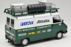 Fiat 242 Alitalia Rally Team Assistance With Trailer 1978 IXO 1:18 18CMC027WX Métal — image 3 sur 7
