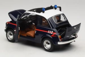 Fiat 500L Carabinieri Minichamps 1:18 150121690 Métal — image 5 sur 8