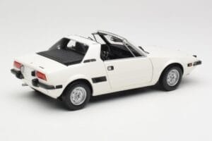 Fiat X1/9 Blanc Minichamps 1:18 100121685 Métal — image 3 sur 8