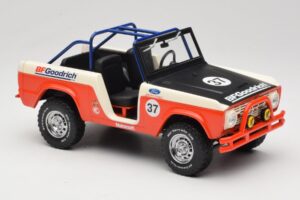 Ford Bronco Baja #37 1966 GreenLight 1:18 19037 Métal — image 4 sur 6