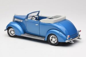 Ford Cabriolet Bleu Road Signature 1:18 92238 Métal — image 7 sur 8