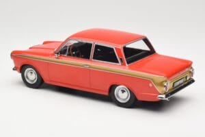 Ford Cortina Lotus Red & Gold Stripe MCG 1:18 MCG18532 Métal — image 5 sur 6