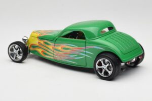 Ford Coupé Vert avec Flammes Road Signature 1:18 30109 Métal — image 7 sur 8