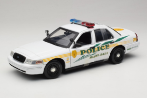 Ford Crown Victoria Police Interceptor CSI Miami GreenLight 1:18 13514 Métal