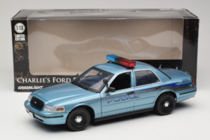 Ford Crown Victoria Police Cruiser Twilight Blue Greenlight 1:18 1643 Métal — image 8 sur 8