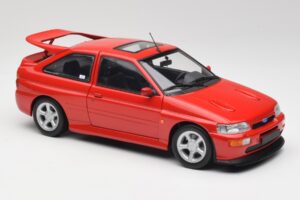 Ford Escort RS Cosworth Radiant Rouge Minichamps 1:18 150089021 Métal — image 6 sur 8