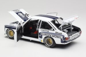 Ford Escort II RS1800 #32 K. Ludwig Nürburgring Winner 1976 Minichamps 1:18 100768432 Métal — image 5 sur 8