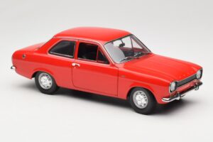 Ford Escort Mk1 Street Rouge Minichamps 1:18 100081001 Métal — image 6 sur 8