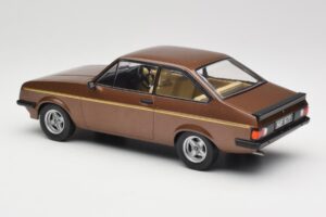Ford Escort Mk2 RS 2000 Brown Metallic MCG 1:18 MCG18530 Métal — image 5 sur 6