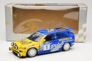 Ford Escort Mk5 RS Cosworth #1 M. Wilson / B. Thomas Michelin Champion 1994 UT Models 1:18 180948291 Métal — image 8 sur 8