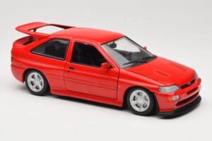 Ford Escort Mk5 RS Cosworth Rouge UT Models 1:18 180082102 Métal — image 6 sur 8