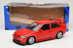 Ford Escort Mk5 RS Cosworth Rouge UT Models 1:18 180082102 Métal — image 8 sur 8