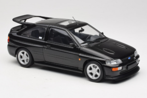 Ford Escort RS Cosworth Black Metallic Minichamps 1:18 150089020 Métal — image 6 sur 8