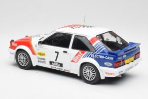 Ford Escort RS Turbo #7 Lotto Haspengouw Rally 1985 MCG 1:18 MCG18421 Métal — image 5 sur 6
