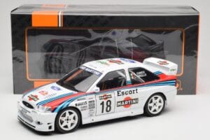 Ford Escort WRC Martini Racing #18 G. Cunico / G. Pirollo Rally San Remo 1998 IXO 1:18 18RMC171A Métal — image 6 sur 6